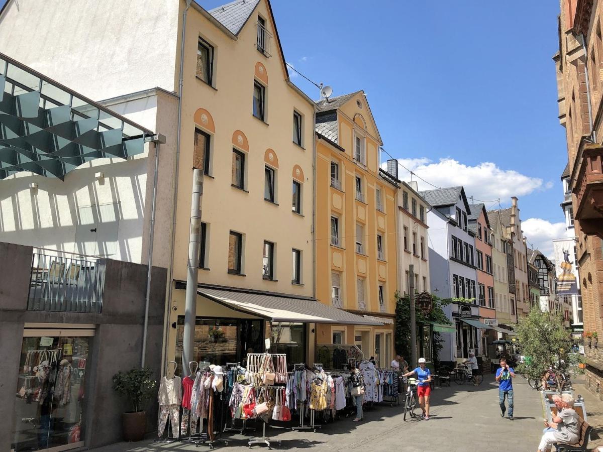 Ferienhaus Moselpromenade Zell an der Mosel Luaran gambar